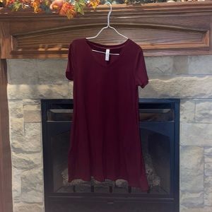 Maroon/burgundy T-shirt dress. HAS POCKETS! Game day, Christmas, Fall
